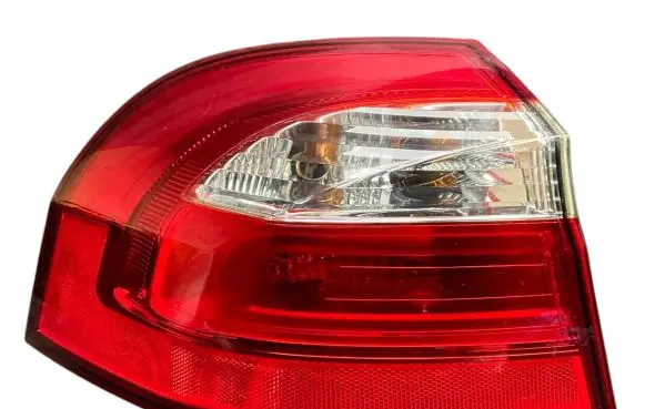 KIA Rio Rear/tail lights 924011W2
