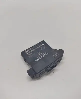 Volkswagen PASSAT B6 Gateway control module 3C0907530C 3C0907951A