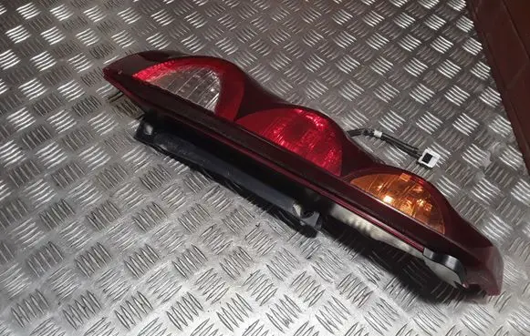 Nissan Note (E11) Rear/tail lights