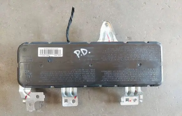 Mercedes-Benz CLK A209 C209 Front door airbag A2098601405 30342726A A08248910166