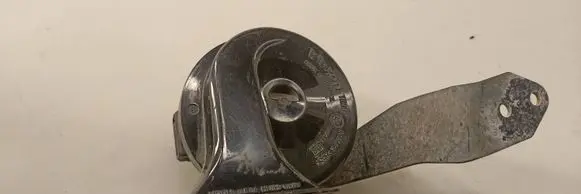 Audi A6 S6 C5 4B Horn signal