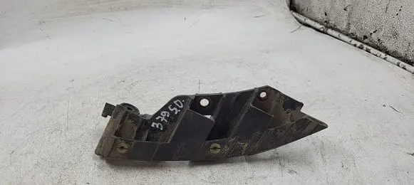 Seat Leon (1P) Rear bumper mounting bracket 1P0807378