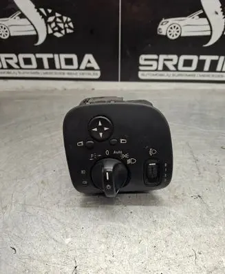 Mercedes-Benz C W203 Light switch 24406574722 A2035450604 04058519