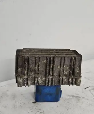 Opel Astra H Glow plug pre-heat relay 55353011 51299014B