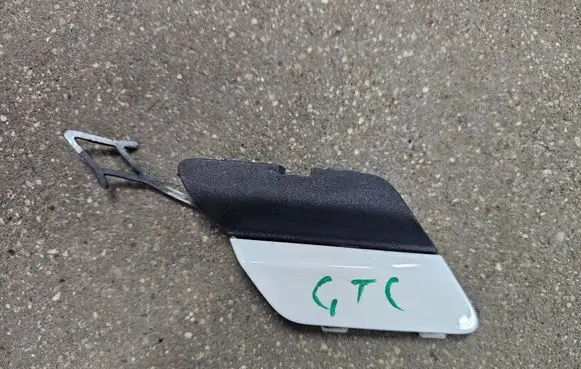 Opel Astra J Front tow hook cap/cover 13346460