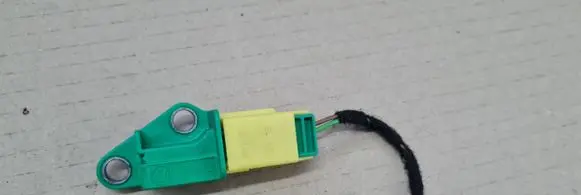 Audi Q5 SQ5 Airbag deployment crash/impact sensor 1K0909606C