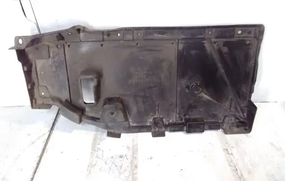 Toyota Prius (XW30) Center/middle under tray cover 5830847011 5839947011