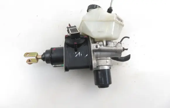 Mercedes-Benz E AMG W211 Brake booster 0204024105 0004300312