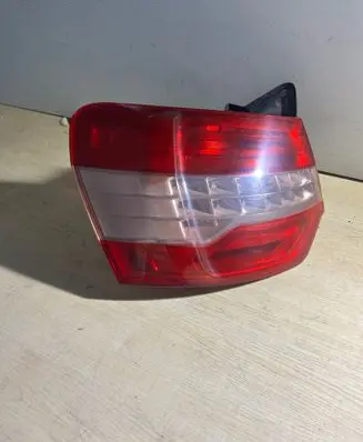Rear/tail lights