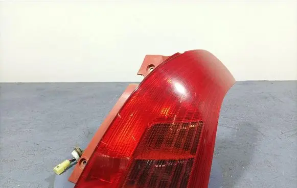 Suzuki Swift I Rear/tail lights P4476R