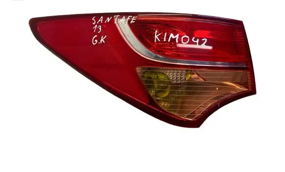 Hyundai Santa Fe Rear/tail lights 924012W0