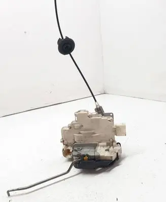Audi A4 S4 B7 8E 8H Front door lock 8E2837016AA