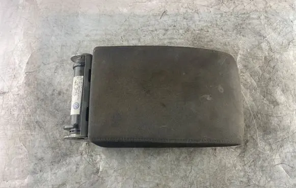 Volkswagen Golf Plus Armrest 5M0864207B 5M0864207B7AA