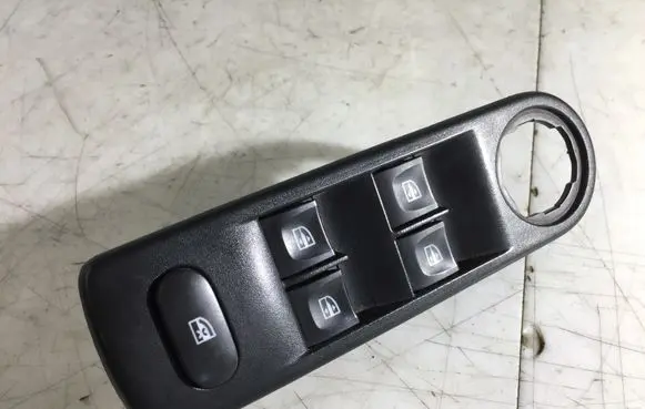 Renault Captur Electric window control switch 254113300R 254117915R 254298400R