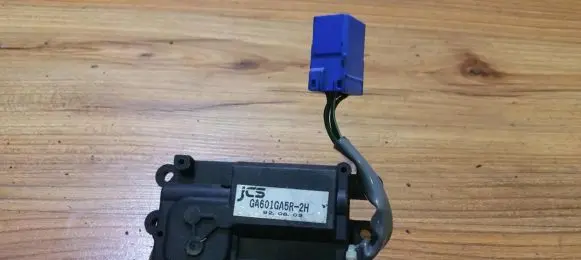 Mazda MX-6 Air flap motor/actuator ga601ga5r
