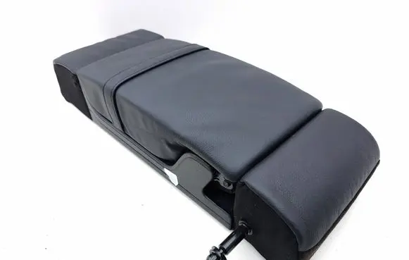 Mercedes-Benz GLE W167 Rear seat armrest 