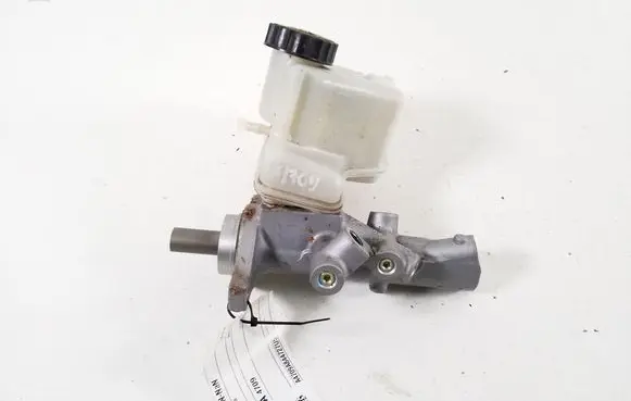 Mercedes-Benz E W212 Master brake cylinder A2124300401