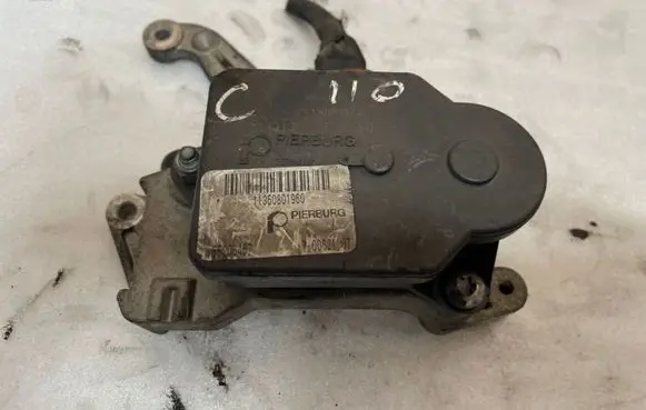 Opel Vectra C Intake manifold valve actuator/motor 55206457