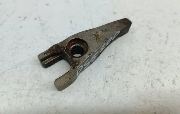 Citroen DS5 Fuel Injector clamp holder 