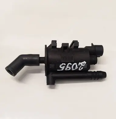 Jaguar XF Turbo solenoid valve 319AA