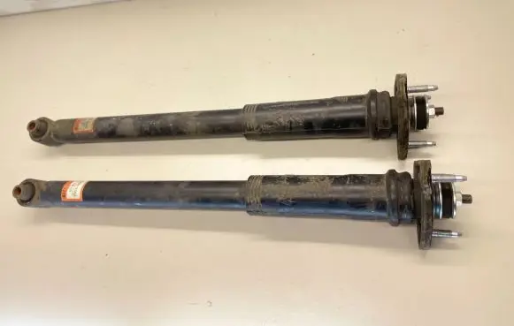 Lexus IS III XE30 Rear shock absorber/damper 4853053350 53053350