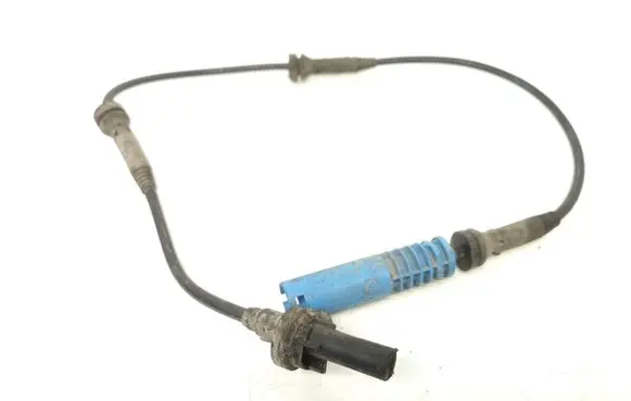 Volkswagen Golf I ABS brake wheel speed sensor 6908705 611269087059 260956