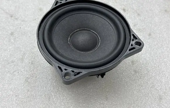 Tesla Model Y Panel speaker 107974200B 10984402 08012213W12A