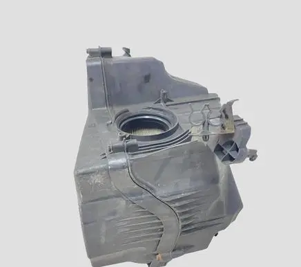 Ford Focus Air filter box 72130365