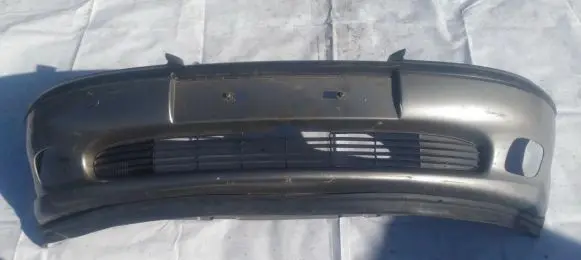 Opel Vectra B Front bumper ruda