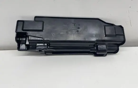 Tesla Model Y Generator/alternator bracket 170612700B 159389