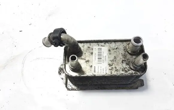 Engine oil radiator