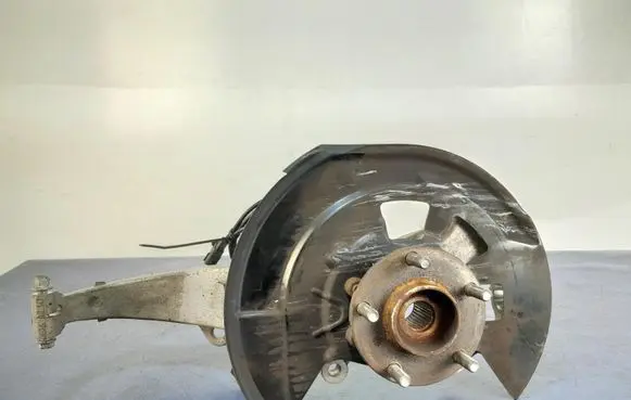 Infiniti Q50 Front wheel hub spindle knuckle