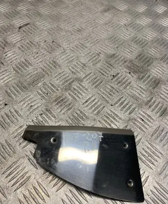 Mercedes-Benz E C207 W207 Other front door trim element A2077220128
