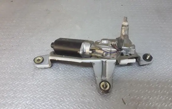 Nissan X-Trail T30 Rear window wiper motor 287108H300