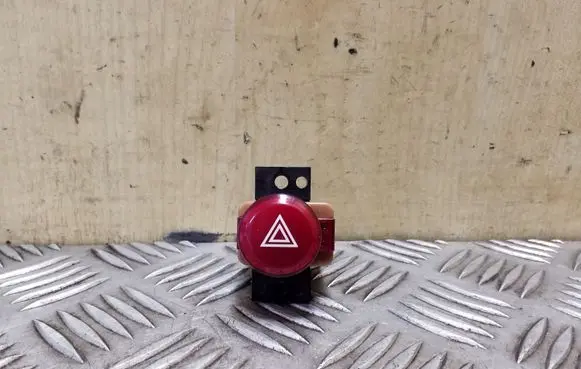 Honda Insight Hazard light switch M30935