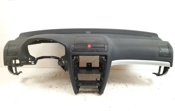 Skoda Octavia Mk2 (1Z) Dashboard
