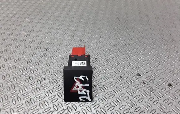 Skoda Fabia Mk2 (5J) Hazard light switch 5J0953235A