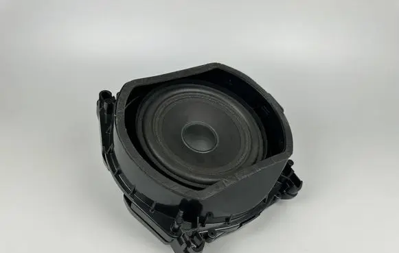 BMW X5 E70 Subwoofer speaker 9218694 65139218694 6513921869401