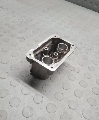 BMW X3 F25 Other cylinder head part 7605104 2440051