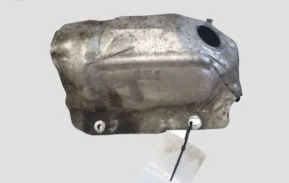 Peugeot 308 Exhaust heat shield 9824001580