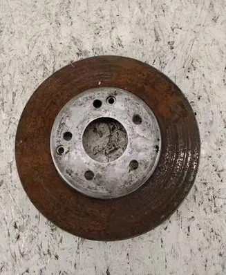 Mercedes-Benz C W203 Front brake disc 261022 02C032370008