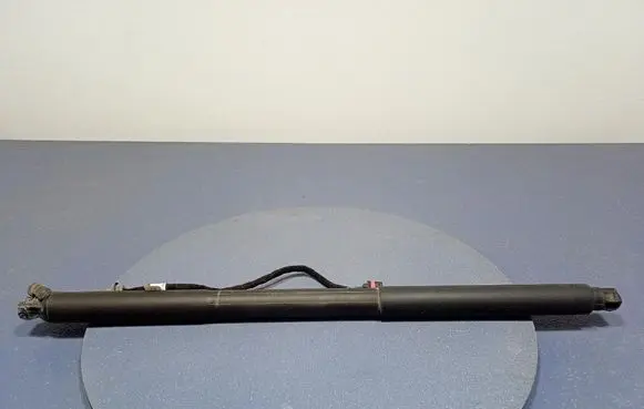 Porsche Cayenne (92A) Tailgate/trunk/boot hinge 9Y0827851