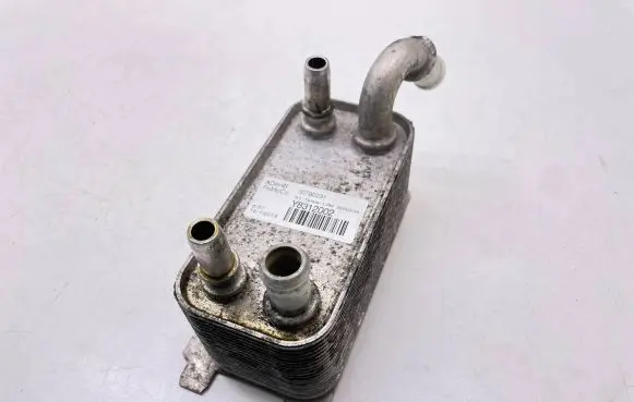 Volvo XC60 Gearbox / Transmission oil cooler 30792231 3000235 Y8312002