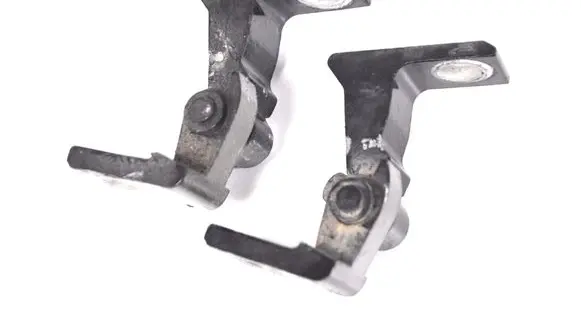 Volkswagen Golf VII Rear door upper hinge 8K0831402K 8K0831402P