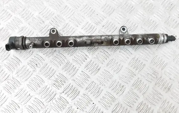 Volvo S60 Fuel main line pipe 30777759