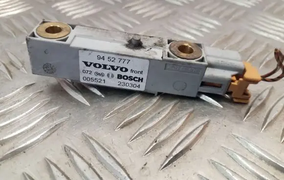 Volvo V70 Airbag deployment crash/impact sensor 9452777