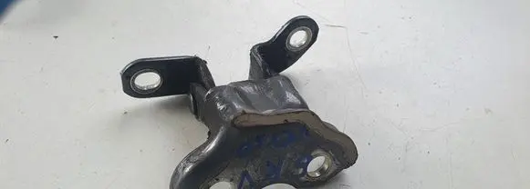 Toyota Verso Rear door upper hinge