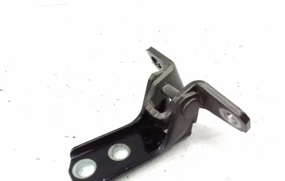 Mitsubishi Outlander Rear door lower hinge A046834