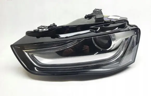 Audi A4 S4 B8 8K Headlight/headlamp 8K0941005C