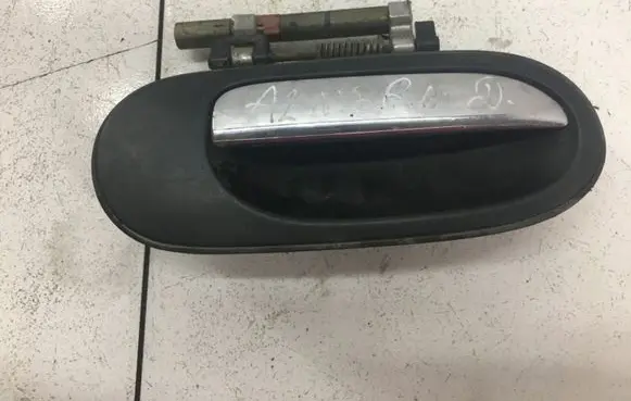 Nissan Almera N16 Front door interior handle